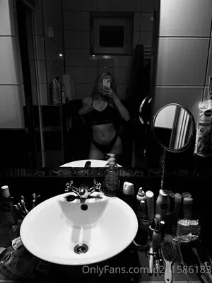 Vanessa2255 OnlyFans Leaked Free Thumbnail Picture - #pNK7aUGFyD