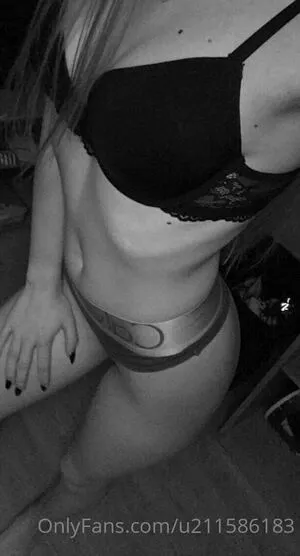 Vanessa2255 OnlyFans Leaked Free Thumbnail Picture - #pxR9K9yvAf