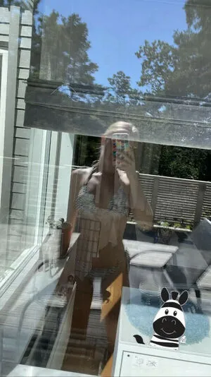 Vanessaahlstrom OnlyFans Leaked Free Thumbnail Picture - #LalAY6663d