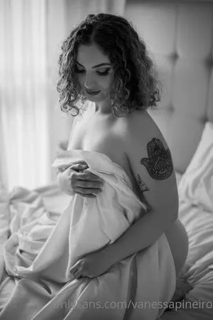 Vanessapineiro OnlyFans Leaked Free Thumbnail Picture - #0VUFP3k3zn