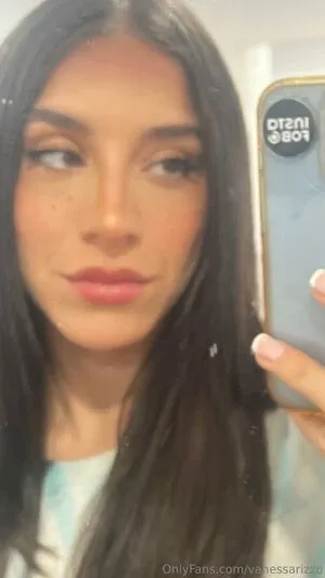 Vanessarizzo OnlyFans Leaked Free Thumbnail Picture - #PomukIHEa7