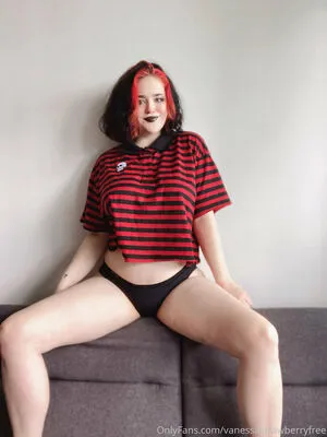 Vanessastrawberryfree OnlyFans Leaked Free Thumbnail Picture - #7WTvYBrfRx