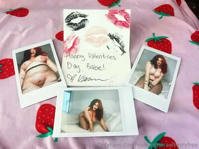 Vanessastrawberryfree OnlyFans Leaked Free Thumbnail Picture - #tx02R37wtG