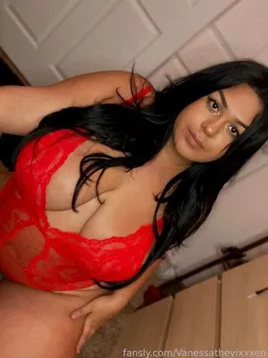 Vanessathevixxxen OnlyFans Leaked Free Thumbnail Picture - #8d5OtS7I7o