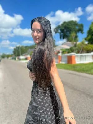 Vanessaxoxo100 OnlyFans Leaked Free Thumbnail Picture - #QvdQh7dGpM