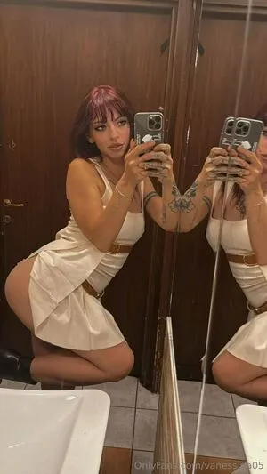 Vanessina05 OnlyFans Leaked Free Thumbnail Picture - #4FWFgmS8PB