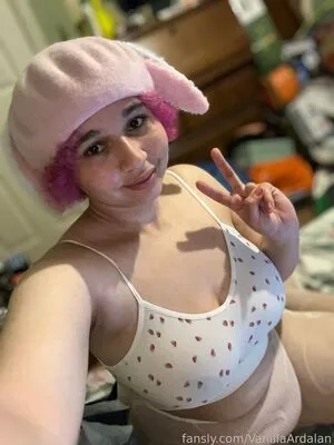 Vanillaardalan OnlyFans Leaked Free Thumbnail Picture - #OfmpjfPKae