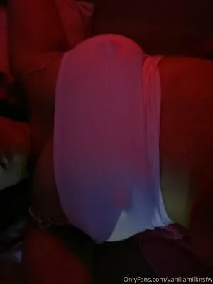 Vanillamilknsfw OnlyFans Leaked Free Thumbnail Picture - #K175W8BzoQ