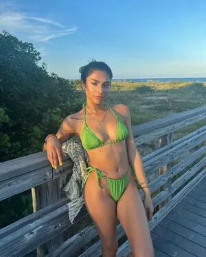Vanne Perez OnlyFans Leaked Free Thumbnail Picture - #AeOCHD2q1t