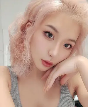Vanni Wolke Madpomelo OnlyFans Leaked Free Thumbnail Picture - #k5pToesD99