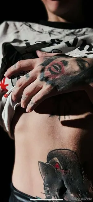 Vanplive OnlyFans Leaked Free Thumbnail Picture - #CdkGQ5hAEl