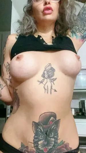 Vanplive OnlyFans Leaked Free Thumbnail Picture - #eR8HhrI6L2