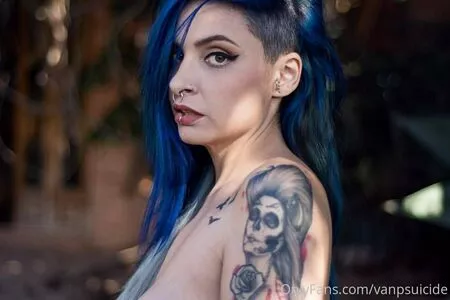 Vanpsuicide OnlyFans Leaked Free Thumbnail Picture - #8BRIDV0t15