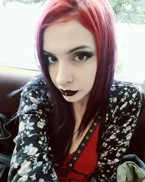 Vanpsuicide OnlyFans Leaked Free Thumbnail Picture - #DAwEZ4oLwR