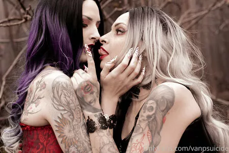 Vanpsuicide OnlyFans Leaked Free Thumbnail Picture - #LydAbliljj