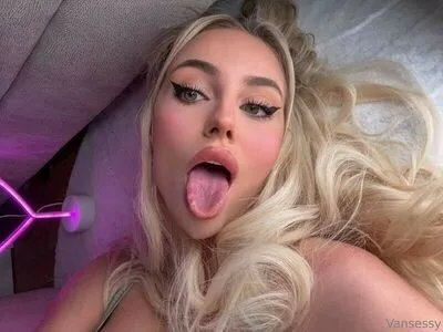 Vansessy OnlyFans Leaked Free Thumbnail Picture - #XjcHAcr3Wy