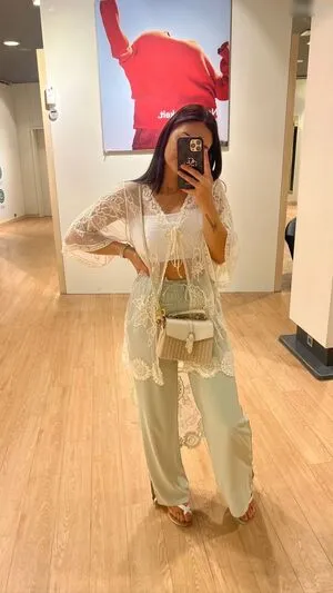 Vanutschii Instagram Influencer OnlyFans Leaked Free Thumbnail Picture - #1PgJqA8qJd