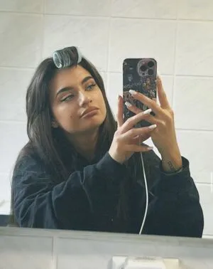 Vanutschii Instagram Influencer OnlyFans Leaked Free Thumbnail Picture - #CZTudDVUNg