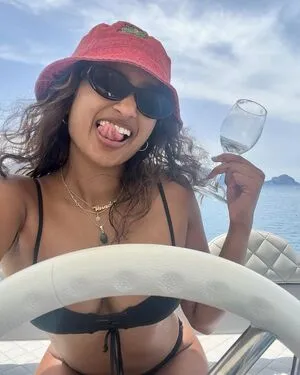 Varada Sethu OnlyFans Leaked Free Thumbnail Picture - #hIUdx8uWF4