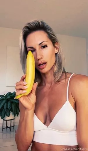 Varia Veselova OnlyFans Leaked Free Thumbnail Picture - #0s83p51Hhf