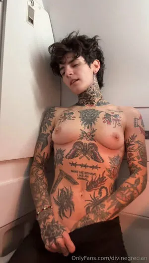 Vas Hal OnlyFans Leaked Free Thumbnail Picture - #SofAZD209C