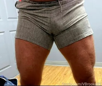 Vbrooks85 OnlyFans Leaked Free Thumbnail Picture - #pG7OmOLrP3