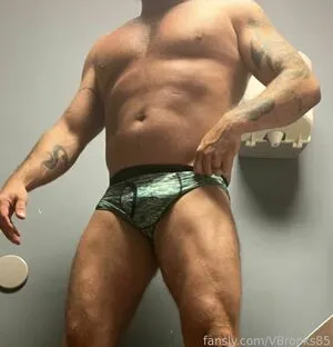 Vbrooks85 OnlyFans Leaked Free Thumbnail Picture - #pWUhUjveJI