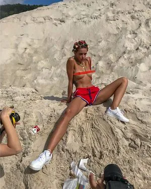 Vbulusheva OnlyFans Leaked Free Thumbnail Picture - #G2CP4DzMU5