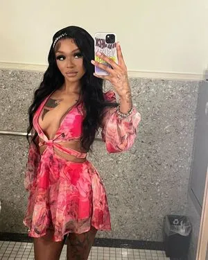 Vbust4liyah OnlyFans Leaked Free Thumbnail Picture - #i4zrb8ph78