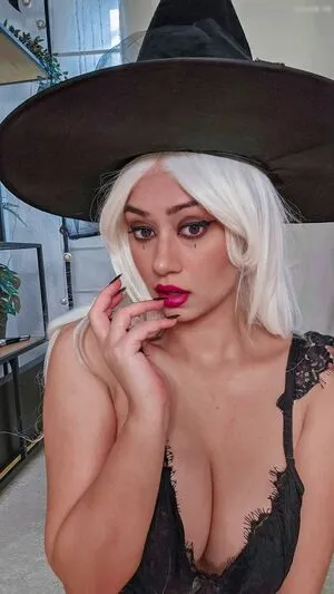 Vdarquise OnlyFans Leaked Free Thumbnail Picture - #SXwKKee07d