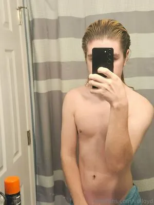 Vdlloyd OnlyFans Leaked Free Thumbnail Picture - #q2zyieexX7