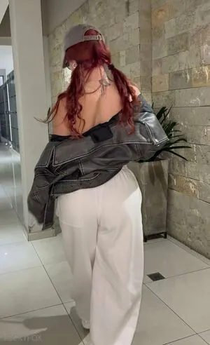 Veckyfox OnlyFans Leaked Free Thumbnail Picture - #ymtk7oCFB7