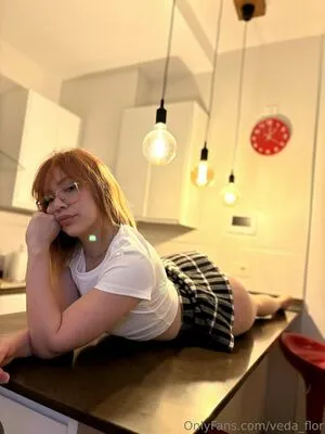 Veda Flor OnlyFans Leaked Free Thumbnail Picture - #Uoi40cGRG4