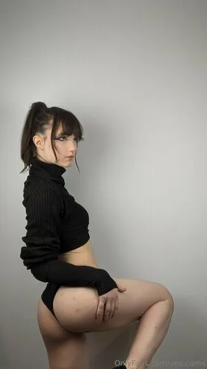 Vee Cams OnlyFans Leaked Free Thumbnail Picture - #UIUz98TTI6