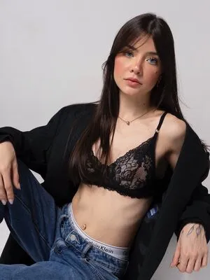 Vee Castro OnlyFans Leaked Free Thumbnail Picture - #9zBMSdkLG1