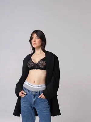 Vee Castro OnlyFans Leaked Free Thumbnail Picture - #ry9ncjcEue