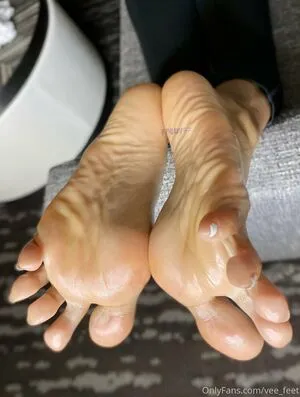 Vee Feet OnlyFans Leaked Free Thumbnail Picture - #DXeqAjEOeC