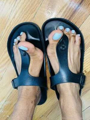 Vee Feet OnlyFans Leaked Free Thumbnail Picture - #OhwjQLEvVW