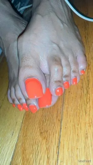 Vee Feet OnlyFans Leaked Free Thumbnail Picture - #dkBPYlm7YN