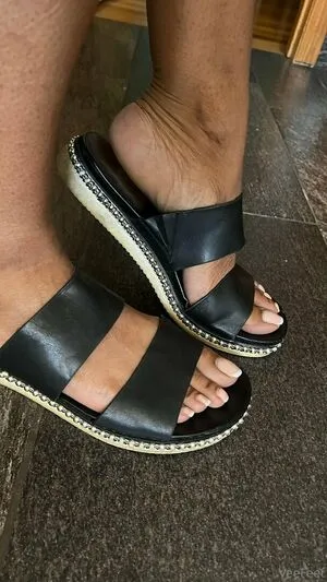 Vee Feet OnlyFans Leaked Free Thumbnail Picture - #njTZxeahKV