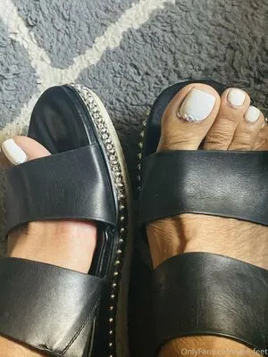 Vee Feet OnlyFans Leaked Free Thumbnail Picture - #zsk3NHbQRV