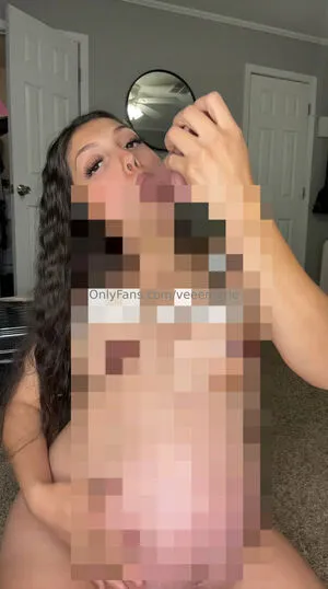 Veeemarie OnlyFans Leaked Free Thumbnail Picture - #WFouzSPTXu