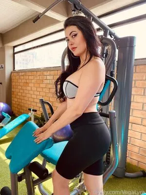 Vegalyra OnlyFans Leaked Free Thumbnail Picture - #X74mQjpzV9
