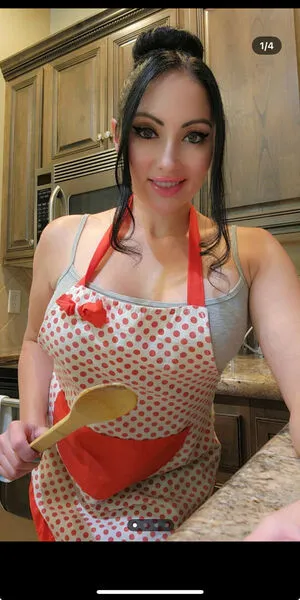 Vegashousewifey OnlyFans Leaked Free Thumbnail Picture - #49swulAkz0