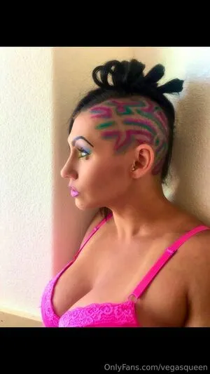 Vegasqueen OnlyFans Leaked Free Thumbnail Picture - #DEEWVytpuk