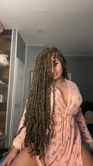 Veilon B OnlyFans Leaked Free Thumbnail Picture - #8wWo9sV405