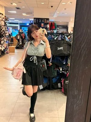 Vekikusuo OnlyFans Leaked Free Thumbnail Picture - #svdAxNEd2f