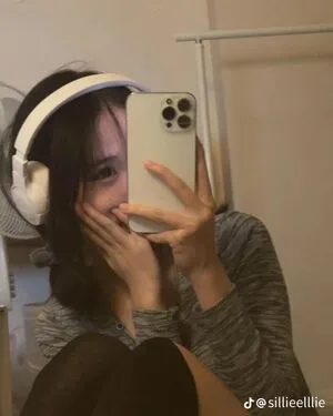 Vellezy OnlyFans Leaked Free Thumbnail Picture - #WRYCOMnZBr