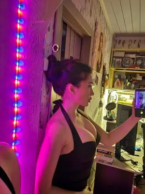 Vellialai OnlyFans Leaked Free Thumbnail Picture - #w9Qr3v1sid