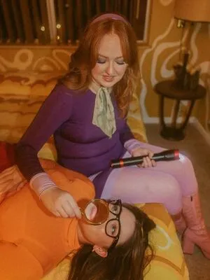 Velma Daphne Cosplay OnlyFans Leaked Free Thumbnail Picture - #kdGtSAf5qd